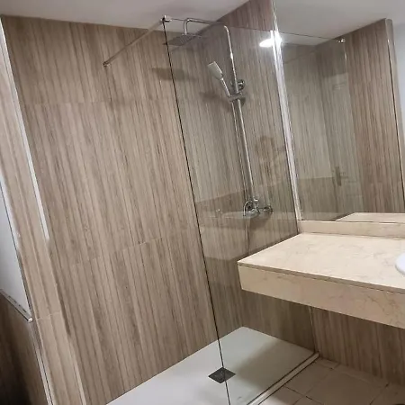 Tamarindo Piscinas De Agua Salada Fibra Optica Apartment