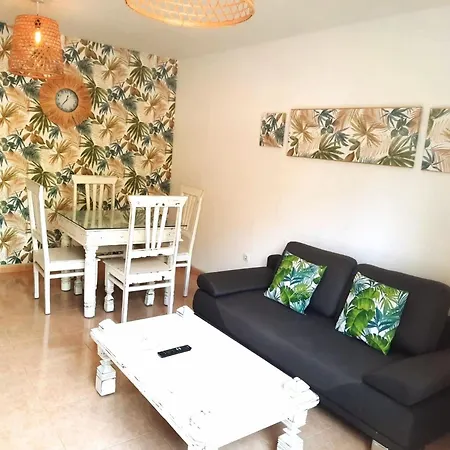 Tamarindo Piscinas De Agua Salada Fibra Optica Apartment Corralejo